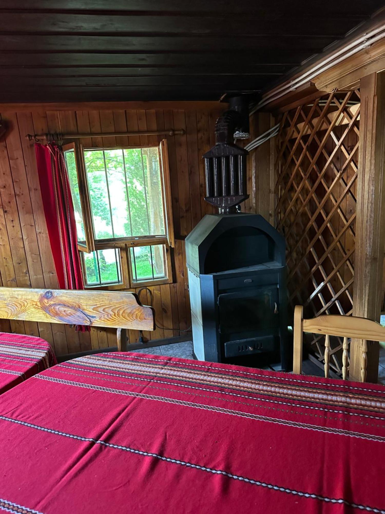 Вила Чевермето Palitsi Extérieur photo