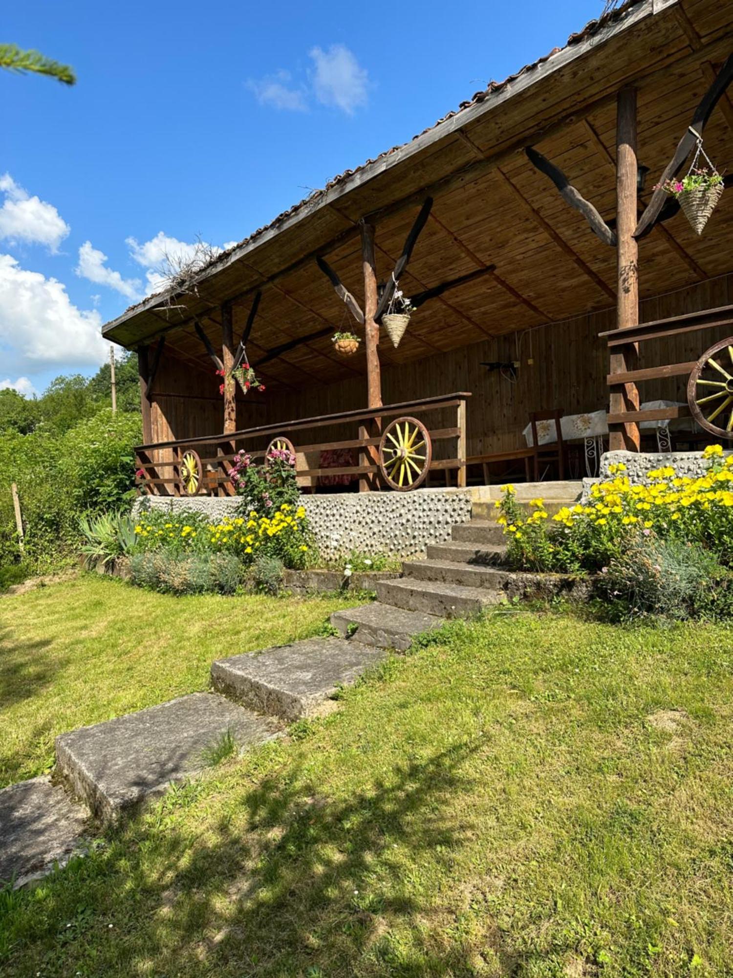 Вила Чевермето Palitsi Extérieur photo